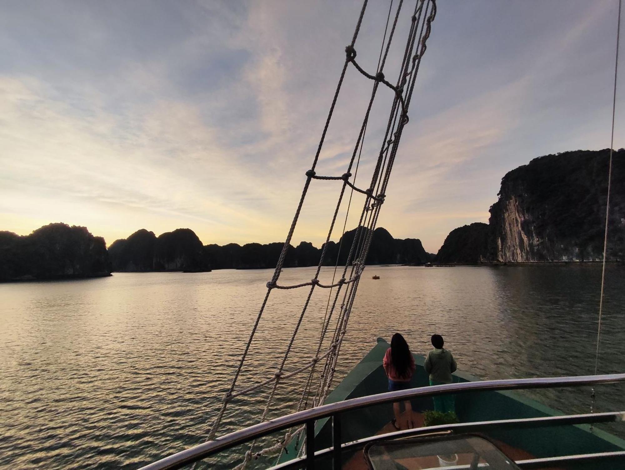 Venezia Cruises Hotell Ha Long Eksteriør bilde