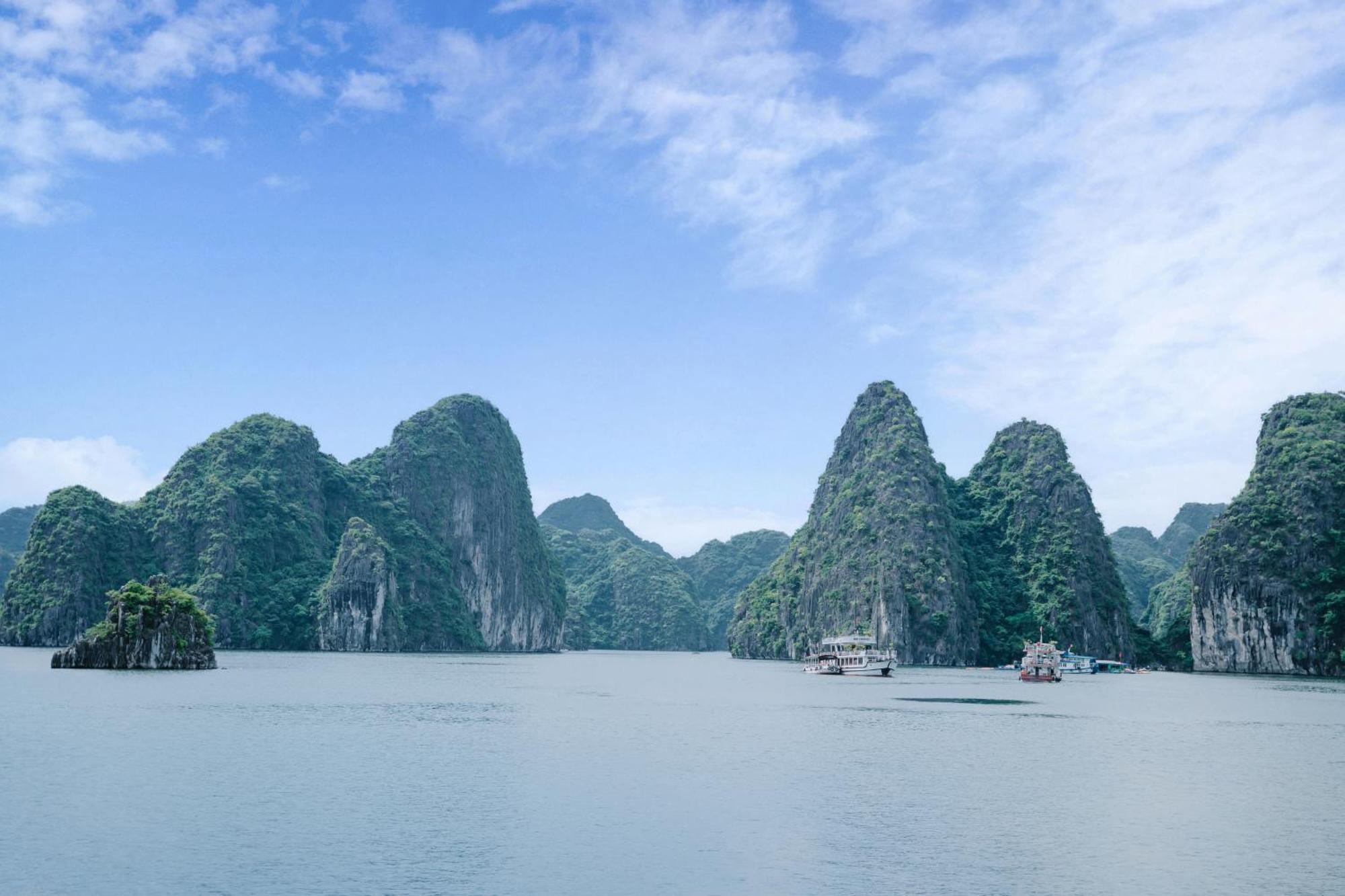 Venezia Cruises Hotell Ha Long Eksteriør bilde